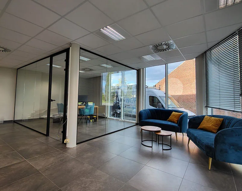 stellook wanden en deuren, geplaatst door glasworx.
