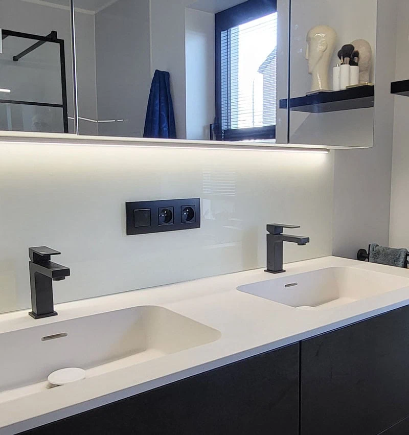 125-spatwanden-glasworx Spatwanden voor keuken of badkamer door Glasworx