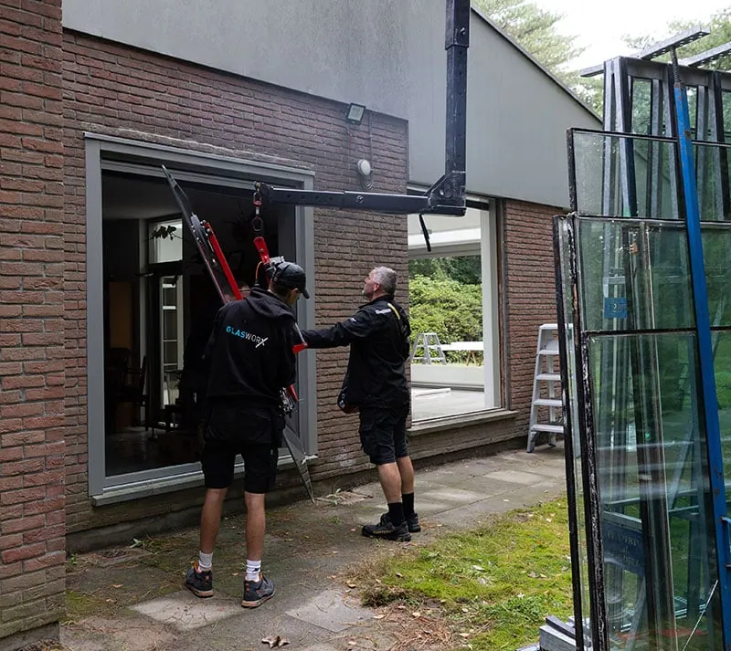 56-glas-vervangen Team Glasworx