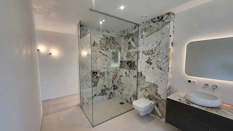 badkamerglas geplaatst door Glasworx