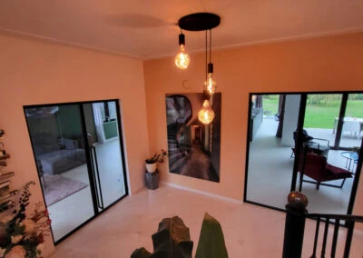 Steellook door heel de woning: de Alusta scharnierdeur