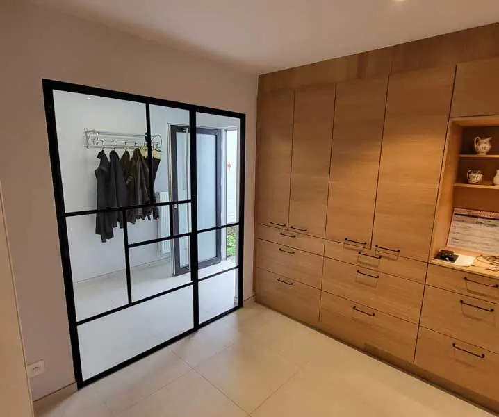 steellook deur geplaatst door Glasworx in de inkomhal